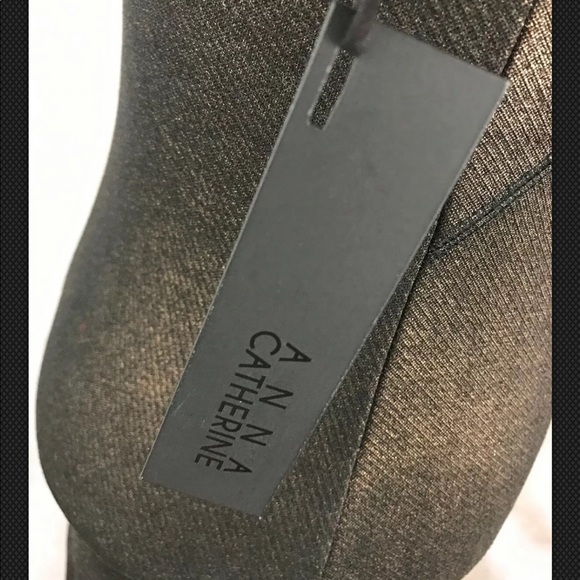 Anna Catherine Metallic Crisscross Back Dress - Picture 7 of 7